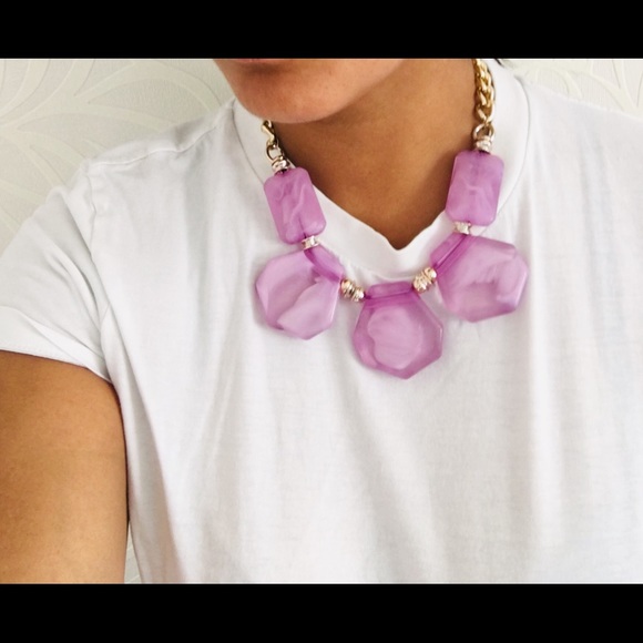 Women Purple Statement necklace - Picture 3 of 4
